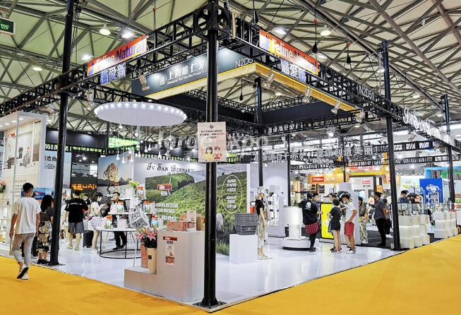 上海寵物展展會(huì)設(shè)計(jì)搭建案例.jpg